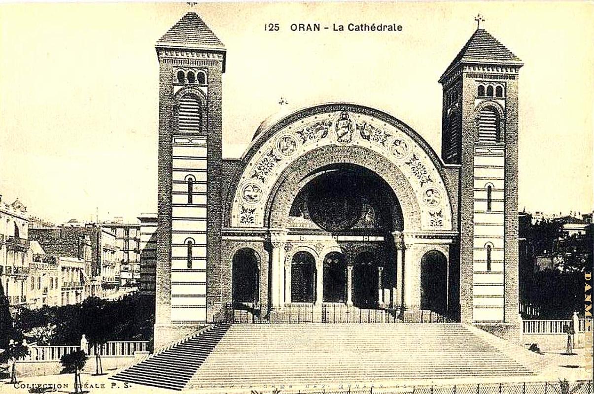 CA b- 016- Cathedrale .JPG